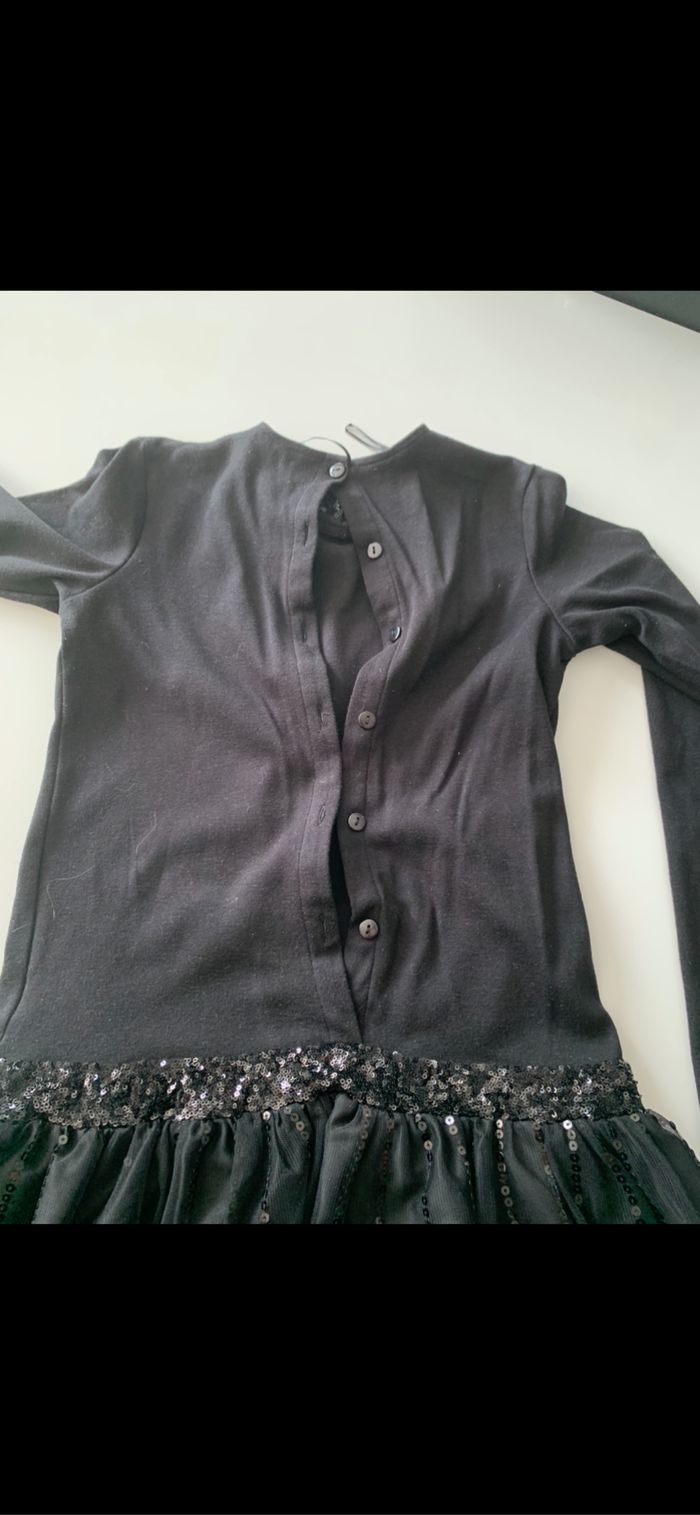 Robe noire 12 ans - photo numéro 4