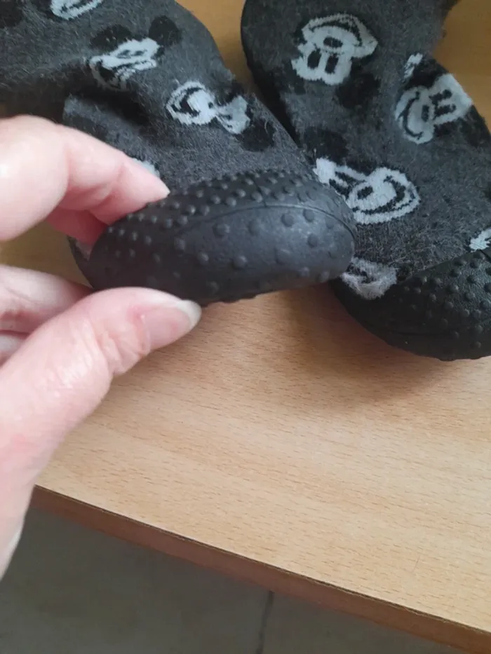 Chaussons mickey 27/28 - photo numéro 9