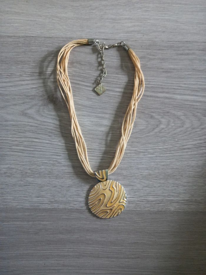 Collier fantaisie