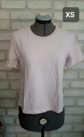 T-shirt rose pâle