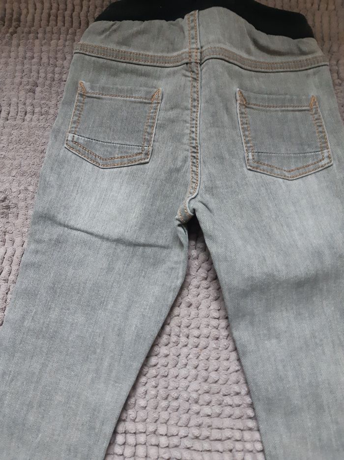 Jeans Kiabi 2 ans - photo numéro 4