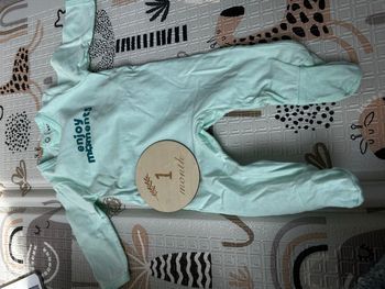 Pyjama très léger