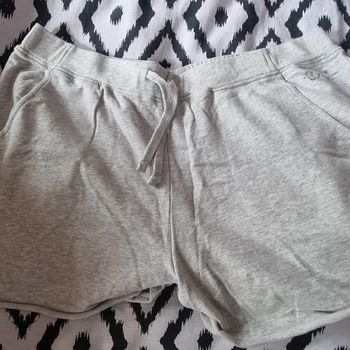 Short gris Décathlon neuf xl