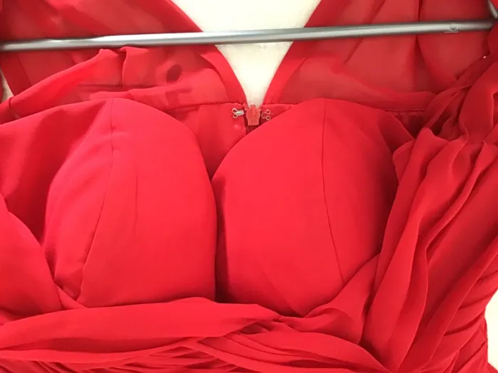Robe rouge pour cérémonies - photo numéro 7