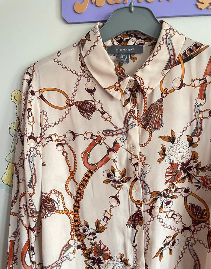 Chemise à manches longues abricot/rose pâle à motifs vintage, taille 38, marque Primark - photo numéro 3