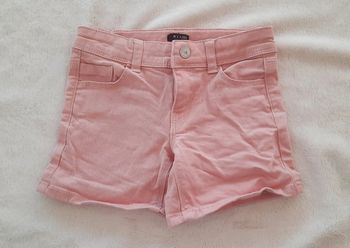 Short rose 4 ans