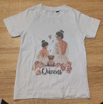 T-shirt vêtements fille QUEENS ⭐