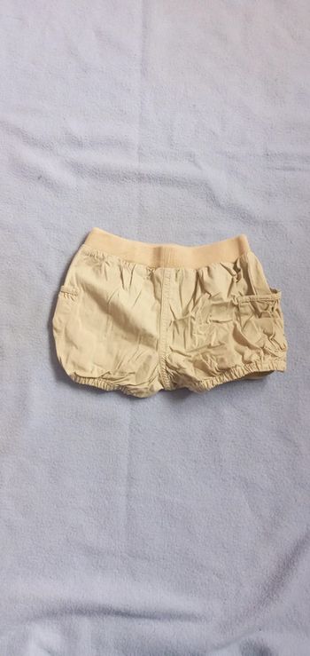 Short Carter's taille 24 mois