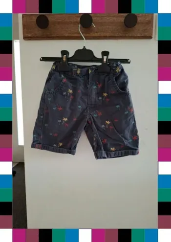 Short 6 ans