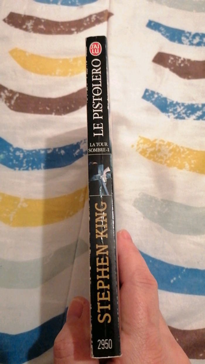 La tour sombre tome 1 - photo numéro 3