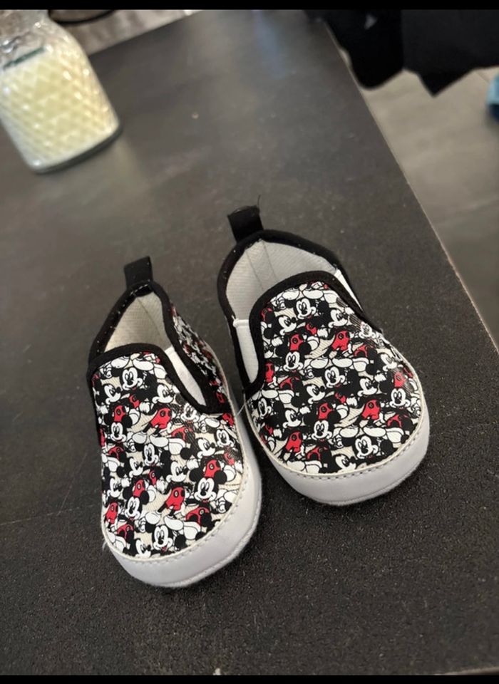 Chaussure bébé - photo numéro 3
