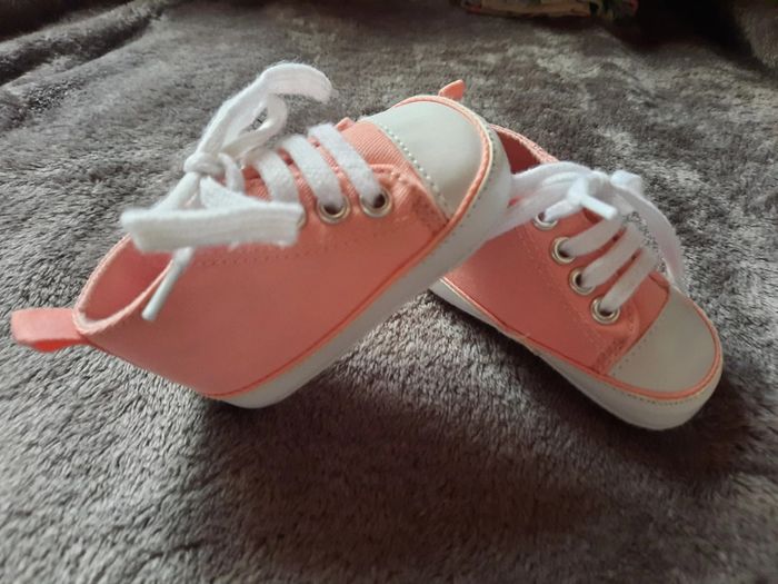 Chaussure bebe - photo numéro 2