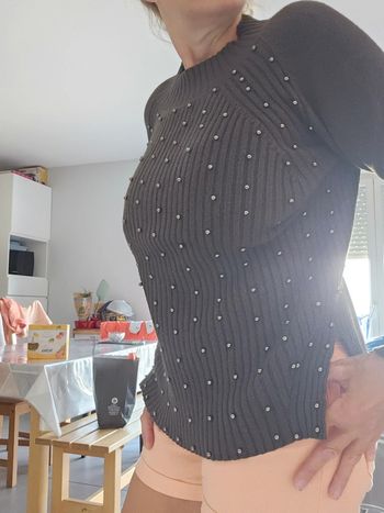 Pull kaki perlée taille 38