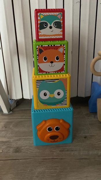 Cube a empiler + éléphant