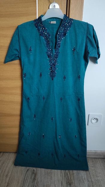 Robe femme, Chudidar