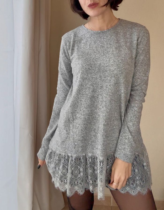 Pull Zara gris long dentelle taille S bon état - photo numéro 3
