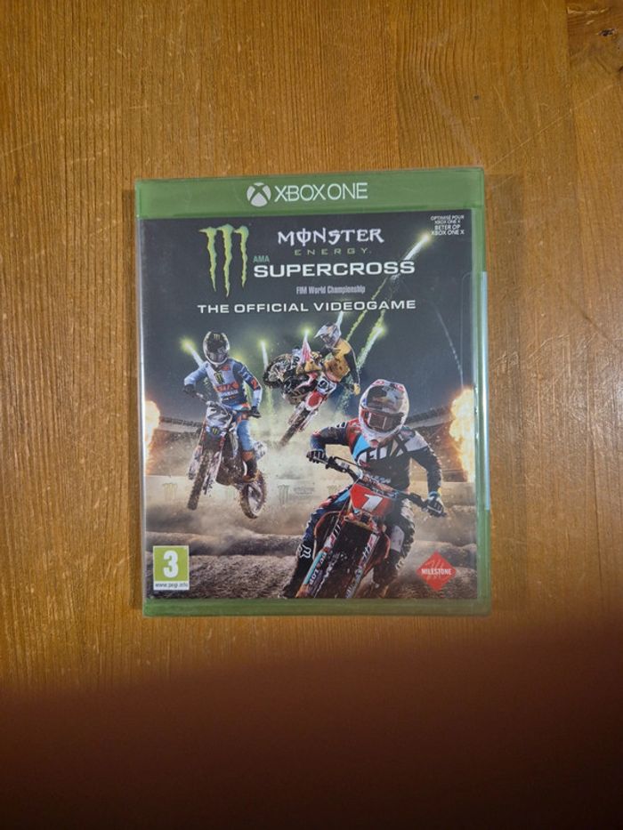 Monster Energy Supercross The Official Videogame - photo numéro 1