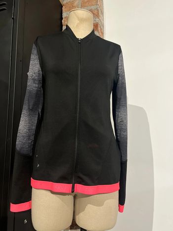 Veste sport à détacher