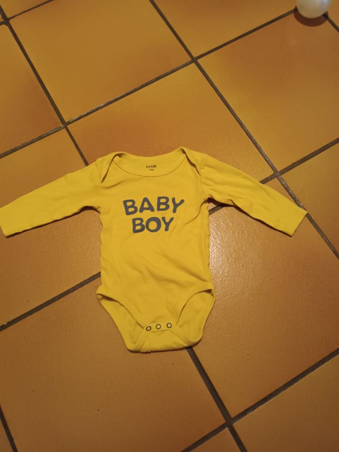 Lot de 5 bodies 6 mois manche longue - photo numéro 2