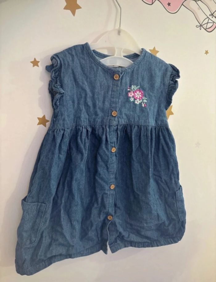Robe en jean bébé fille taille 24 mois