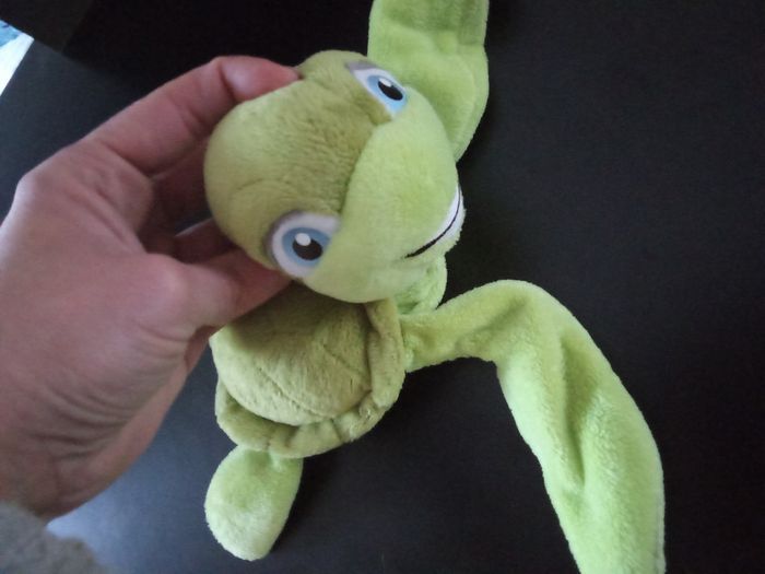 Doudou, peluche tortue disney verte, crush du monde de nemo - photo numéro 2