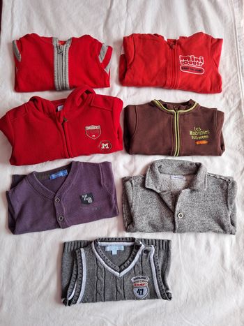 Lot pull et gilet 6 mois