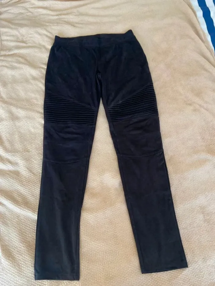 Pantalon  velours  T38