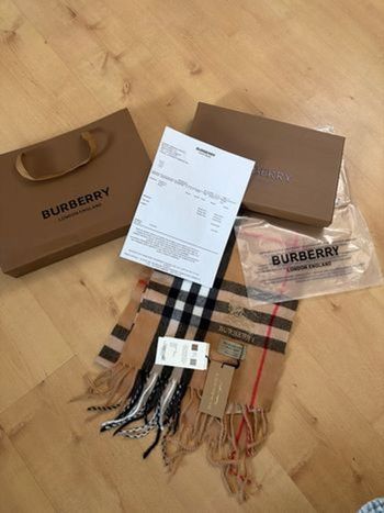 Écharpe burberry marron