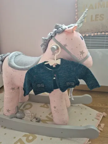 Boléro dpam 3mois 59cm