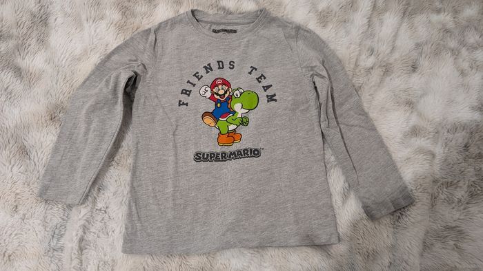 T-Shirt manches longues Super Mario taille 6 ans