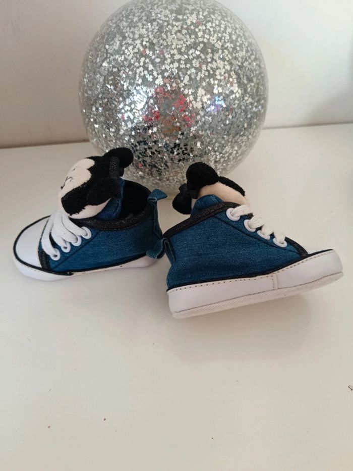 Chaussures Minnie bébé fille 3/6mois - photo numéro 2