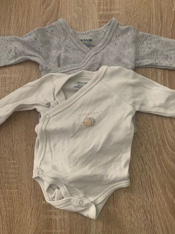 Lot de 2 bodies manches longues 1 mois