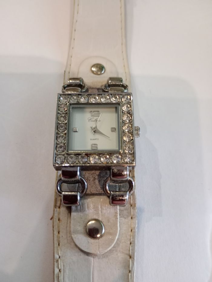 Montre blanche strass Celsior - photo numéro 2