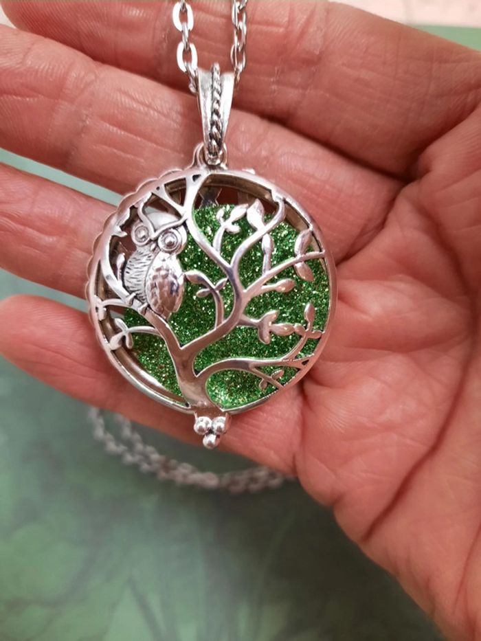 Pendentif collier "chouette" argenté et sa chaine