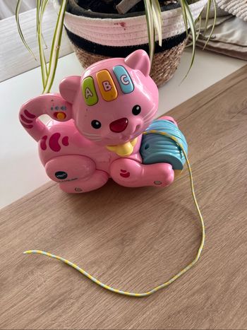 V tech chat à tirer