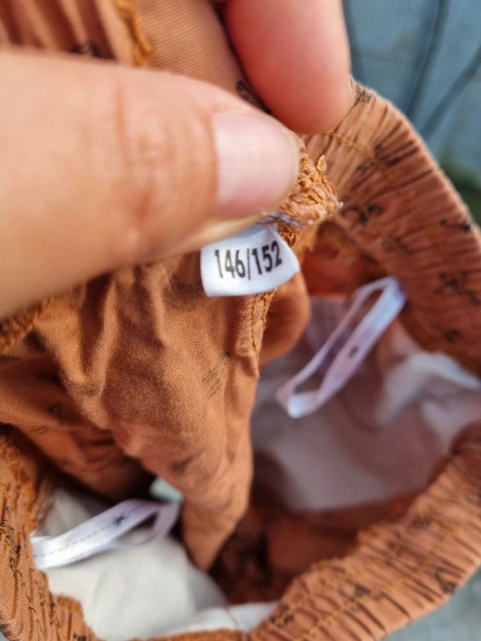 Short marron et noir - photo numéro 2