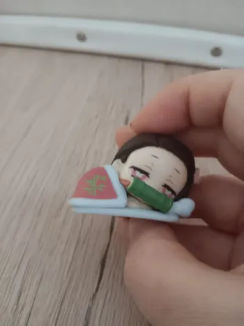 Figurine nezuko demon slayer kimetsu no yaiba