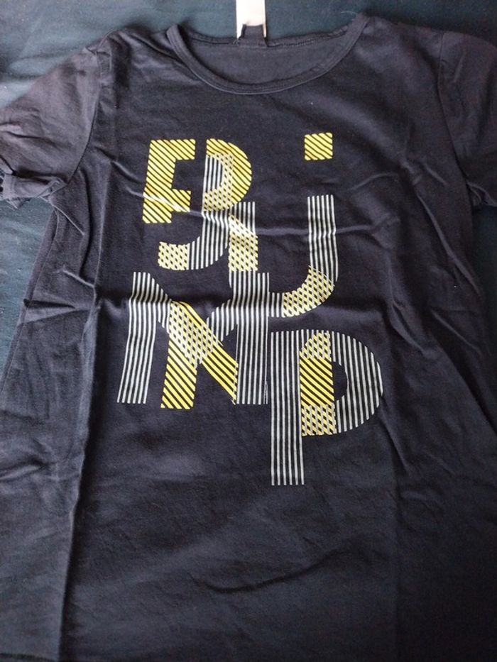 T shirt decathlon 10-11 ans - photo numéro 2