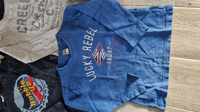Lot de 5 tee shirts manches longues, taille 6 ans - photo numéro 2