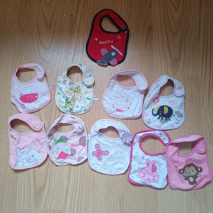 Lot 10 bavoirs - photo numéro 1