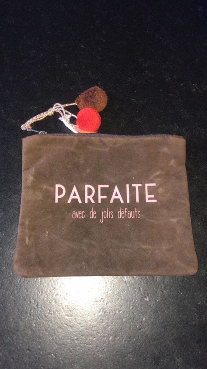 Pochette - photo numéro 2