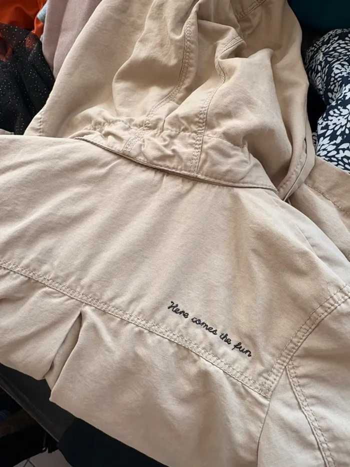 Trench tape à l’œil • 6ans - photo numéro 4