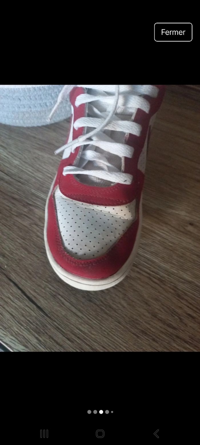 Basket nike rouge et blanche 37.5 - photo numéro 3