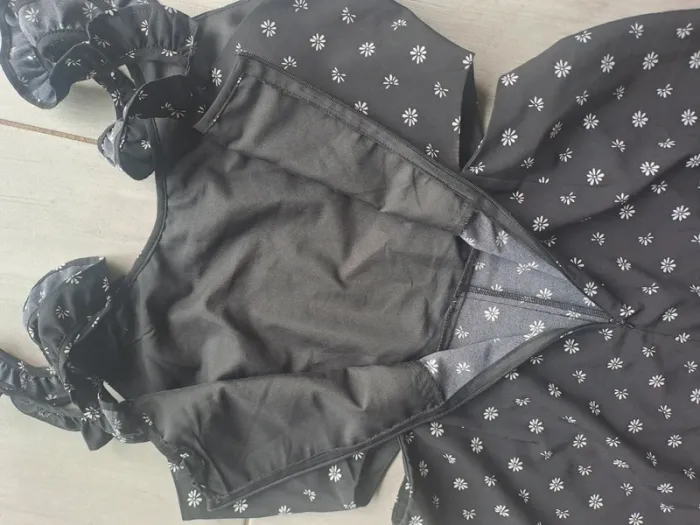 Combi noir à petite fleurs Jennyfer Taille M - photo numéro 11