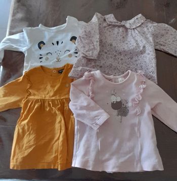 Lot 4 hauts fille