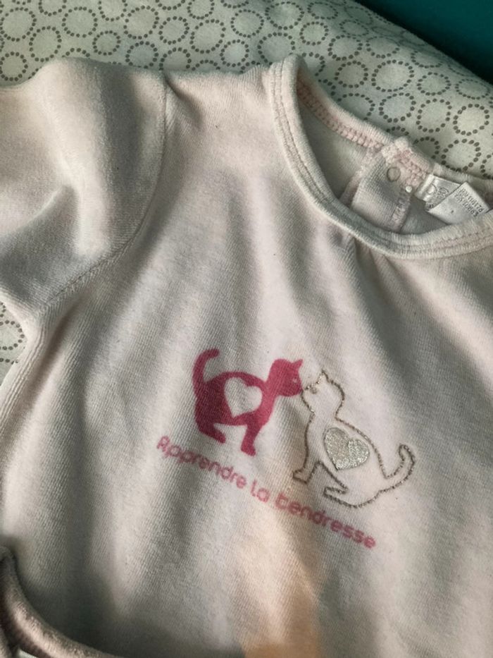 Lot pyjamas fille 12mois - photo numéro 2