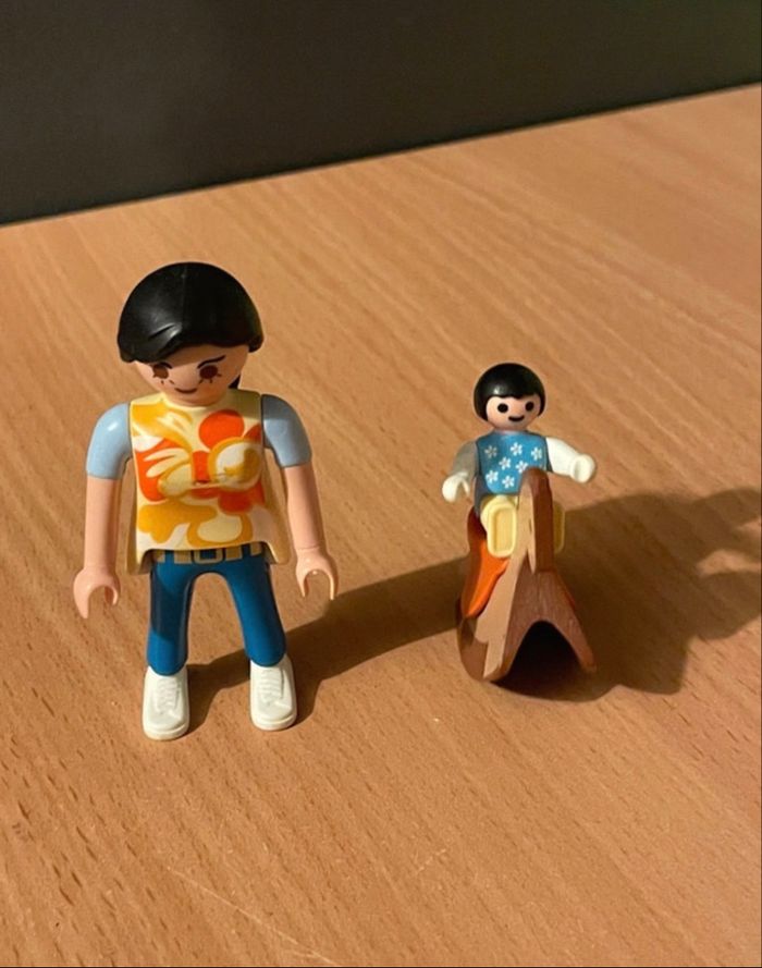 Lot Playmobil Maman&bébé et son cheval à bascule n°4744