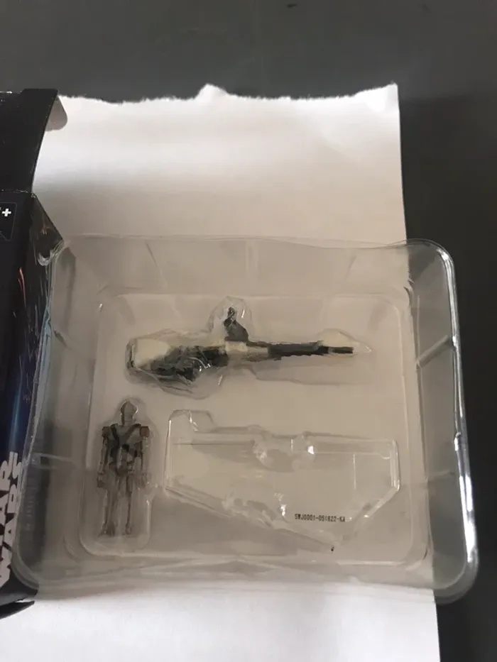 Figurine starwars micro galaxy squadron ig-11 w speeder chase - photo numéro 3
