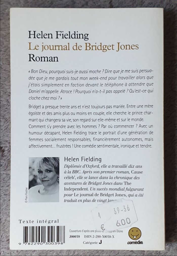 Roman Comédie sentimentale, format poche "Le Journal de Bridget Jones" / Helen Fielding - photo numéro 2
