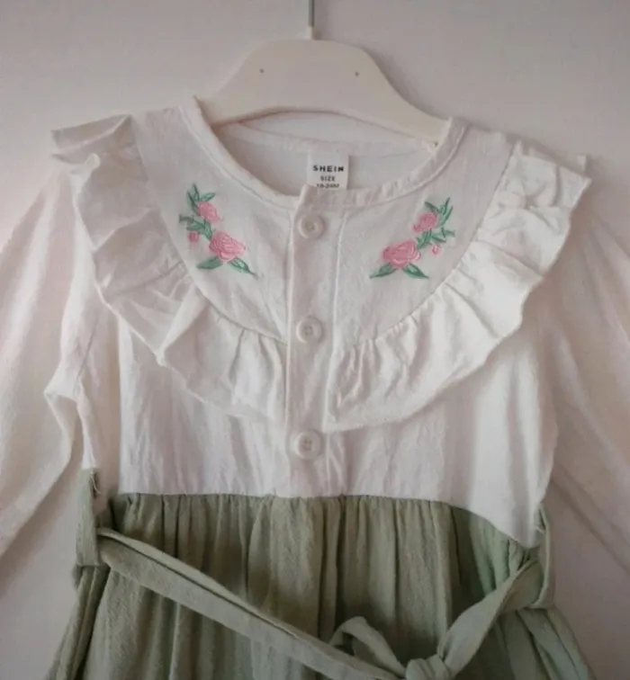 (a) Robe Shein 18/24mois blanche et menthe - photo numéro 3